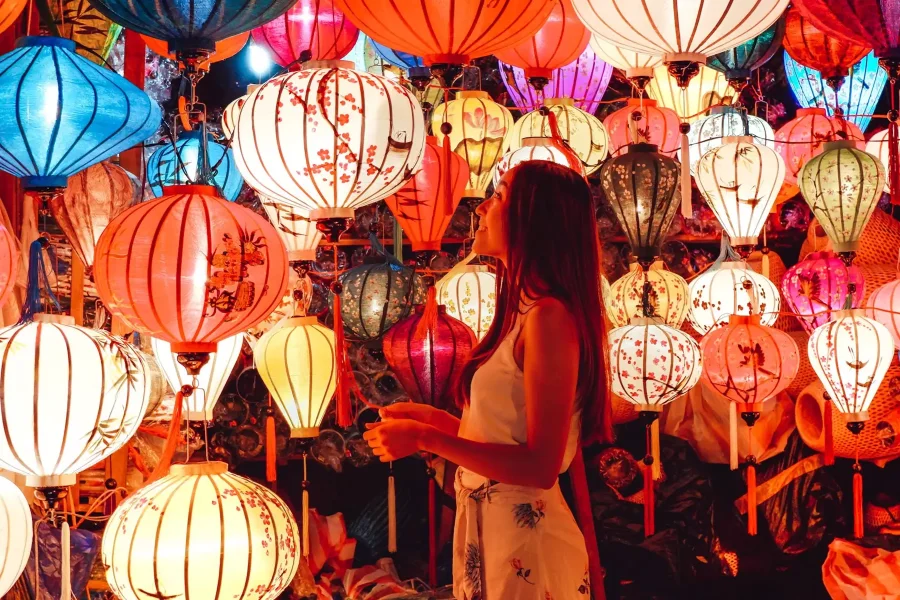 An Evening of Cocktails, Craft Beer and Local Flavours in Hoi An